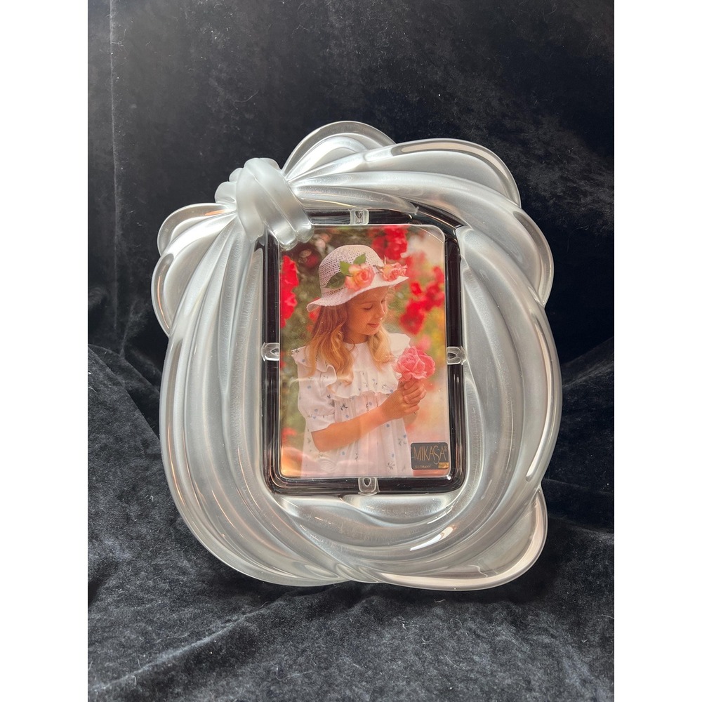 MIKASA Love Knot 4x6 Photo easel back picture Feame * Frosted Glass Bow